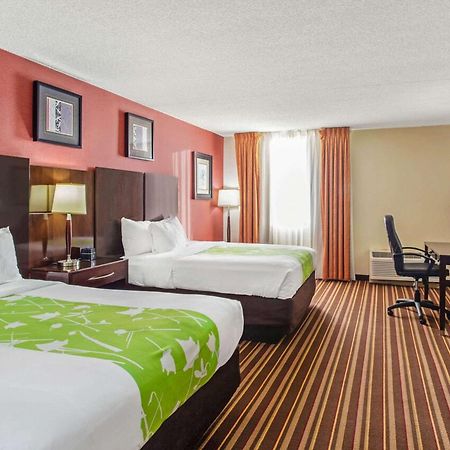 La Quinta By Wyndham Salisbury Otel Oda fotoğraf
