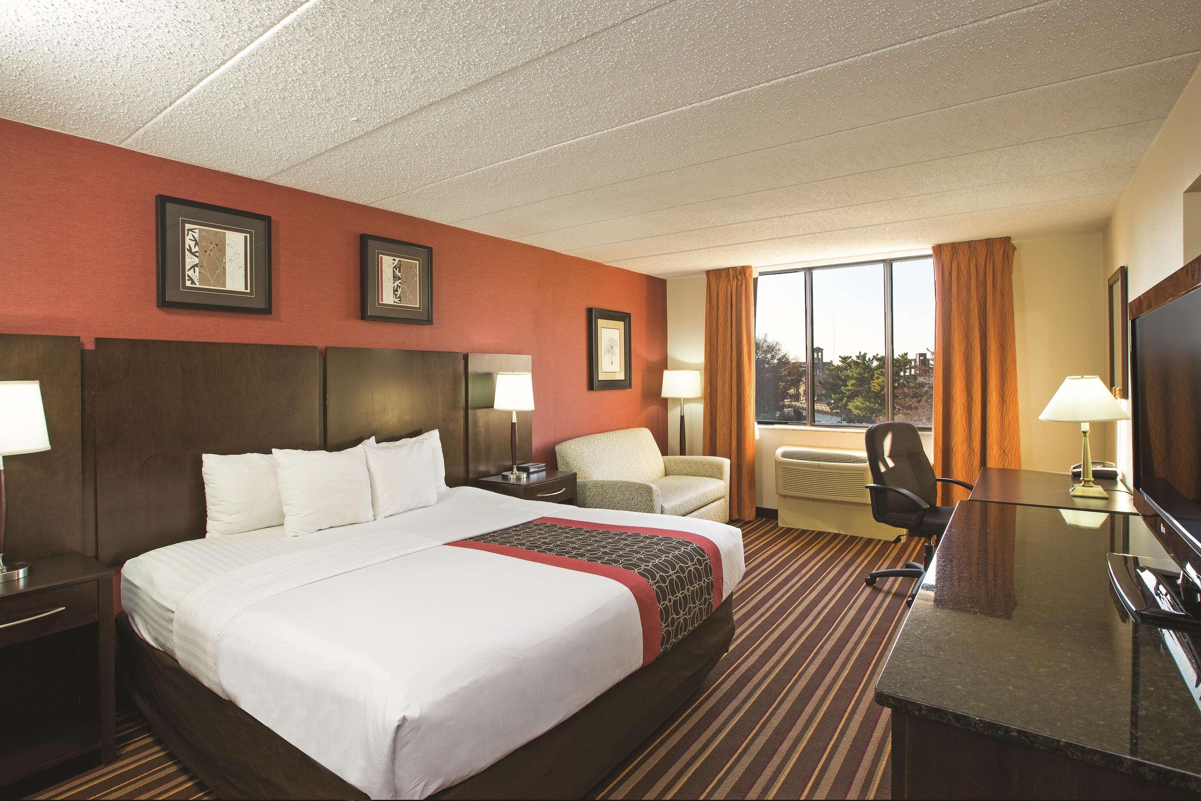 La Quinta By Wyndham Salisbury Otel Dış mekan fotoğraf