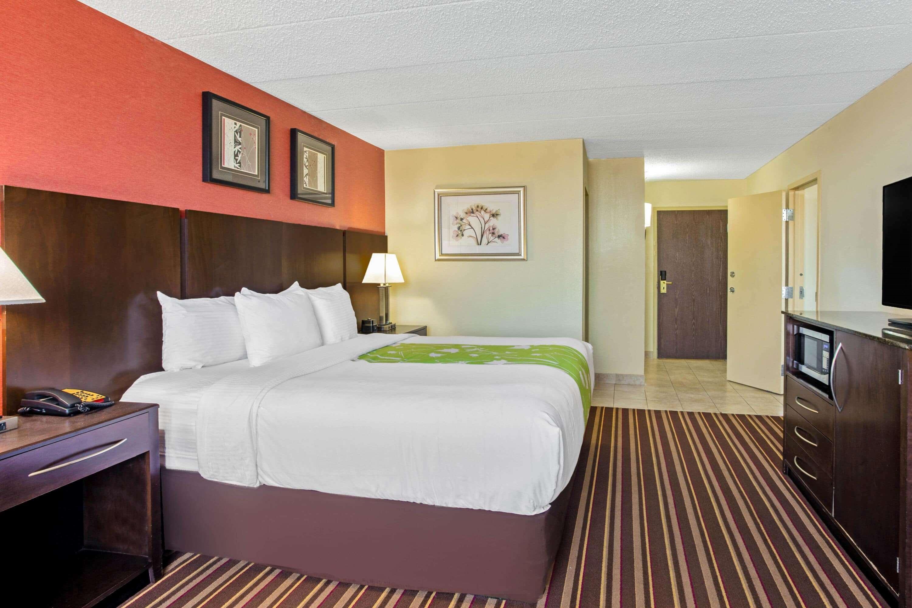 La Quinta By Wyndham Salisbury Otel Dış mekan fotoğraf