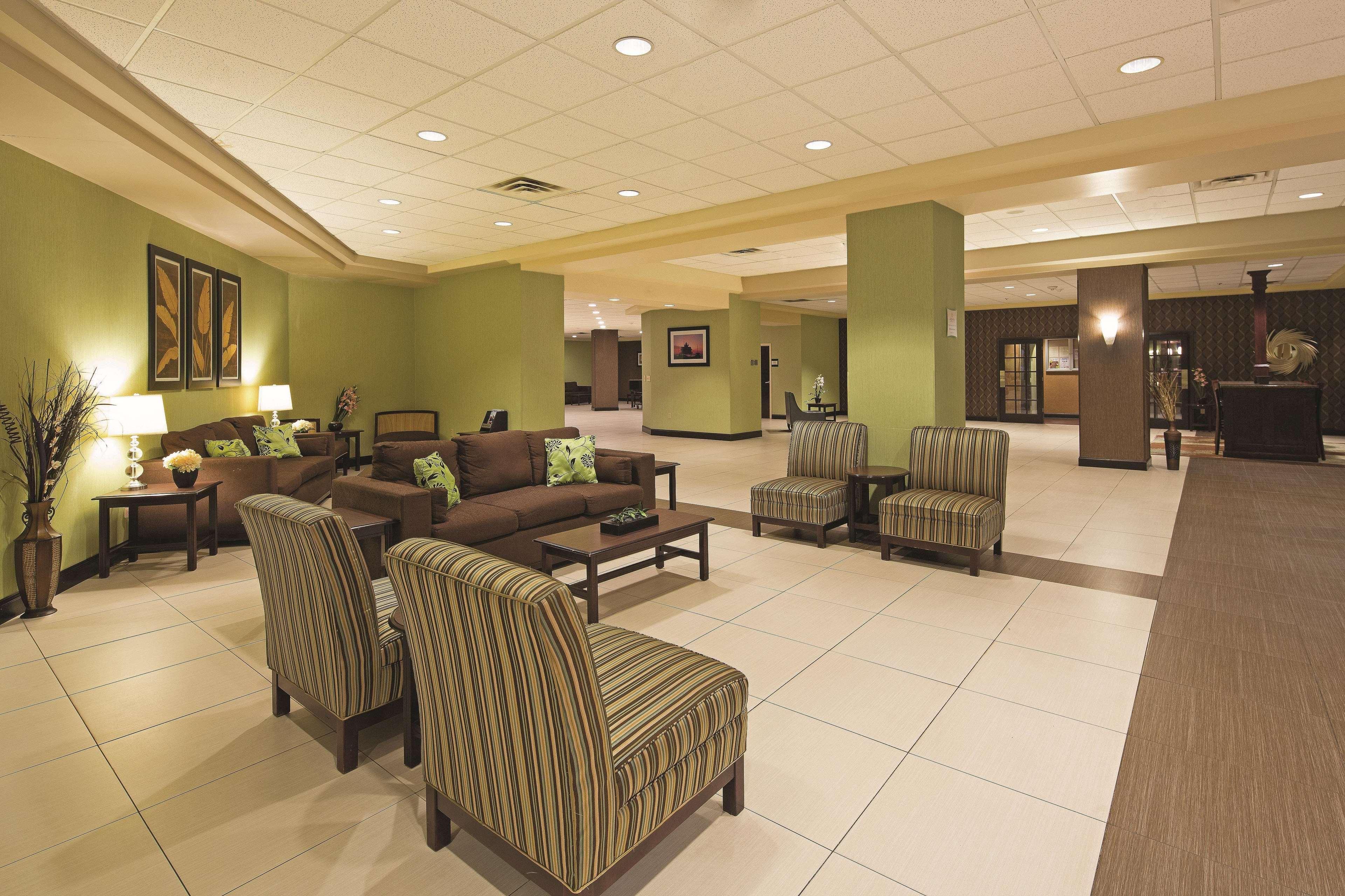 La Quinta By Wyndham Salisbury Otel Dış mekan fotoğraf