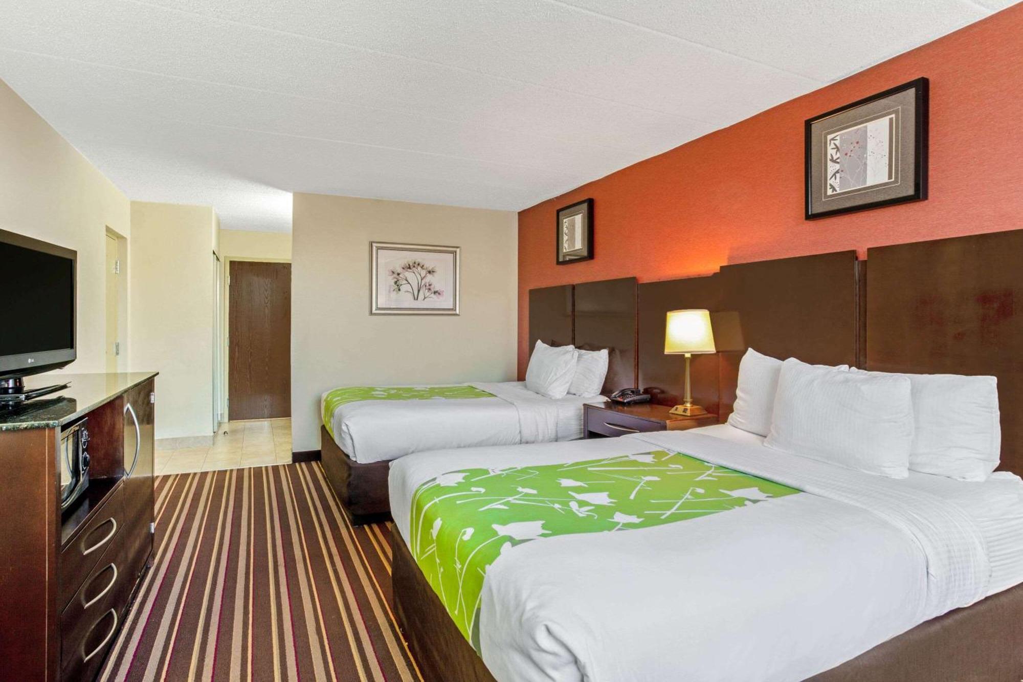 La Quinta By Wyndham Salisbury Otel Oda fotoğraf